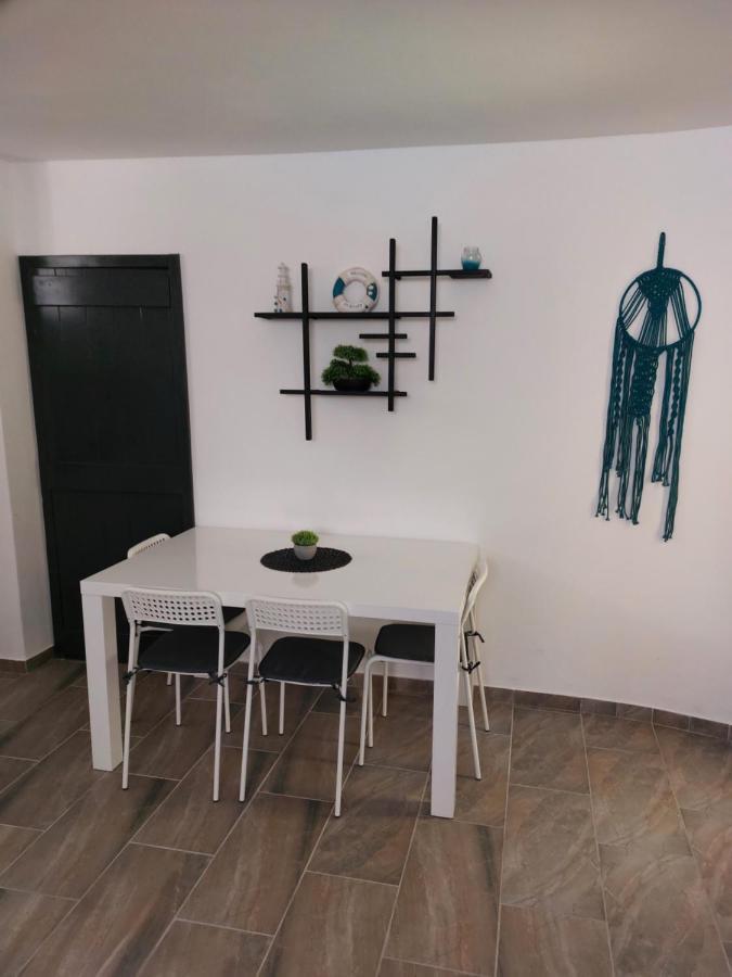 Apartments Maltasic Vir Eksteriør billede